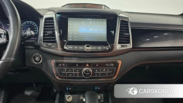 Ssangyong The New Rexton Sports Cannes 2022 Темно-зеленый из Кореи, фото 4
