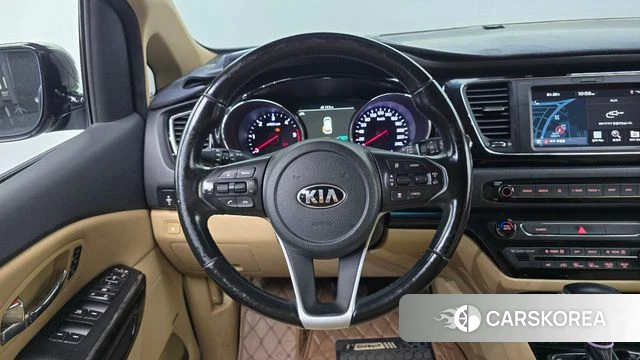 Kia The New Carnival 2018 Черный из Кореи, фото 4