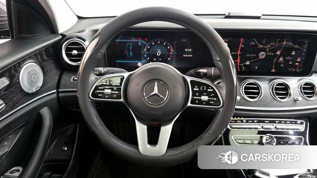 Mercedes-Benz E-Class W213 2019 Серый из Кореи, фото 4