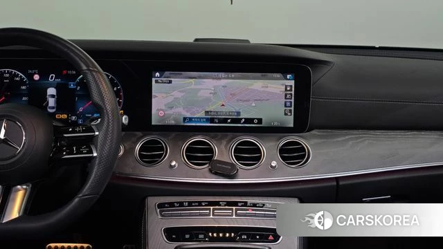 Mercedes-Benz E-Class W213 2021 Белый из Кореи, фото 4