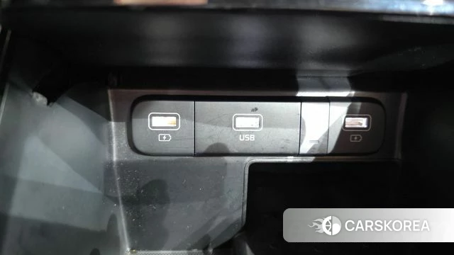 Kia Sorento 4th Generation 2023 Белый из Кореи, фото 4