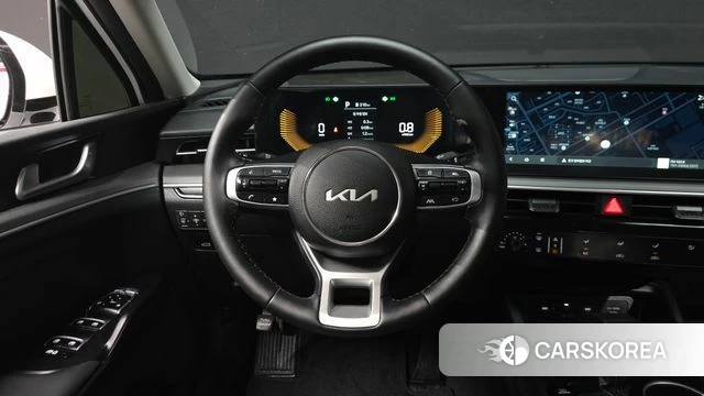 Kia The New K5 3rd generation 2025 Белый из Кореи, фото 4