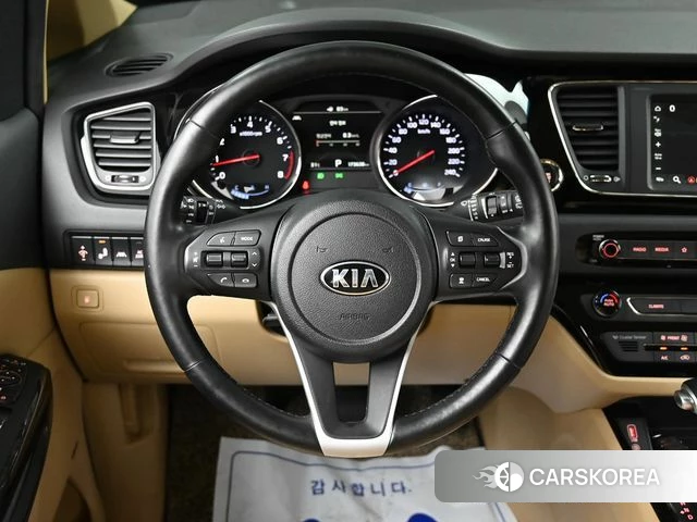 Kia The New Carnival 2018 Белый из Кореи, фото 4