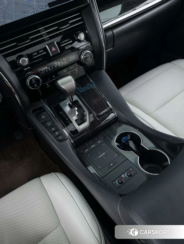 Lexus LM 2022 Черный из Китая, фото 4