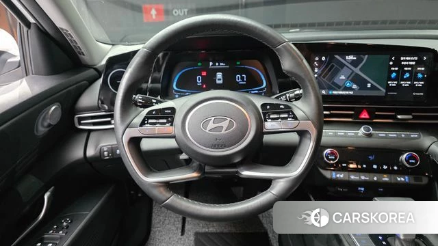 Hyundai The New Avante (CN7) 2023 Белый из Кореи, фото 4