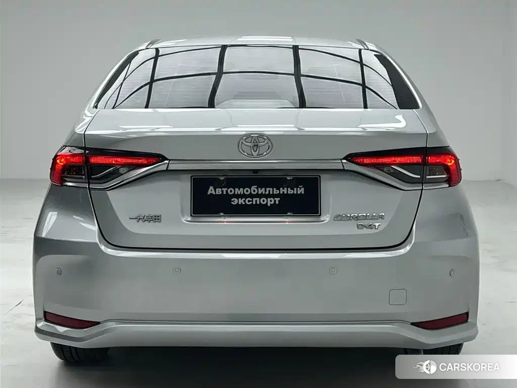 Toyota Corolla 2023 Silver/gray из Китая, фото 4
