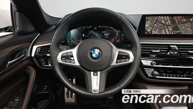 BMW 5 Series (G30) 2020 Белый из Кореи, фото 4