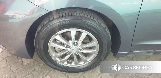 Hyundai The New Avante AD 2019 Серебристо-серый из Кореи, фото 4