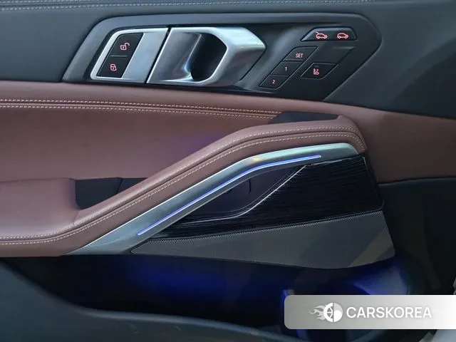 BMW X6 (G06) 2024 Белый из Кореи, фото 4