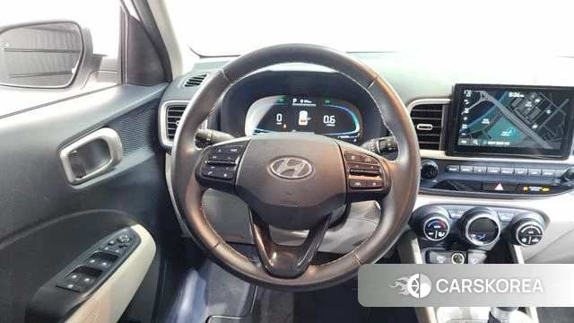 Hyundai Venue 2023 Белый из Кореи, фото 4