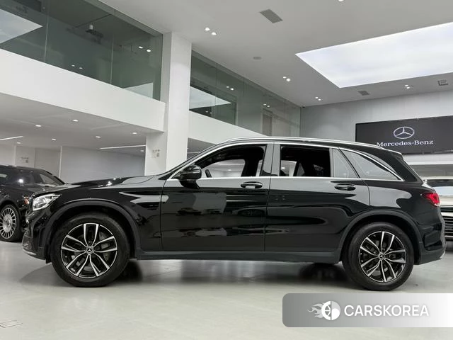 Mercedes-Benz GLC 2022 Черный из Китая, фото 4