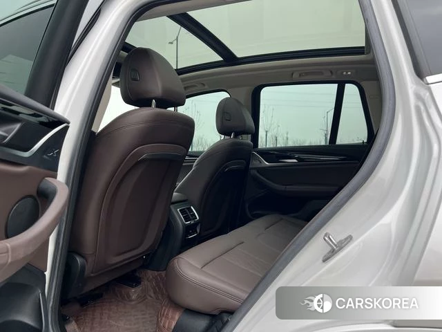 BMW X3 2022 Белый из Китая, фото 4