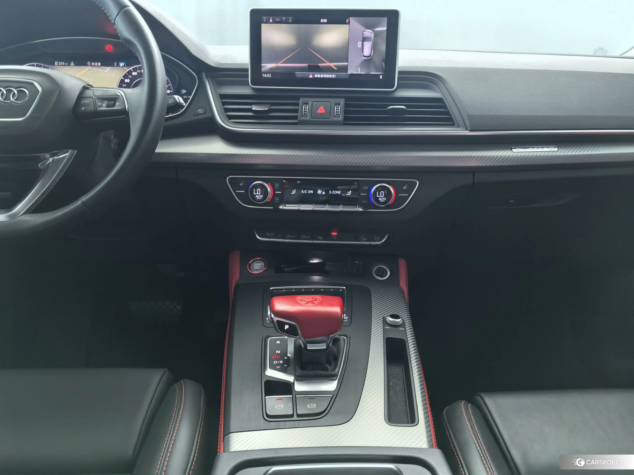 Audi Q5L 2019 Черный из Китая, фото 4