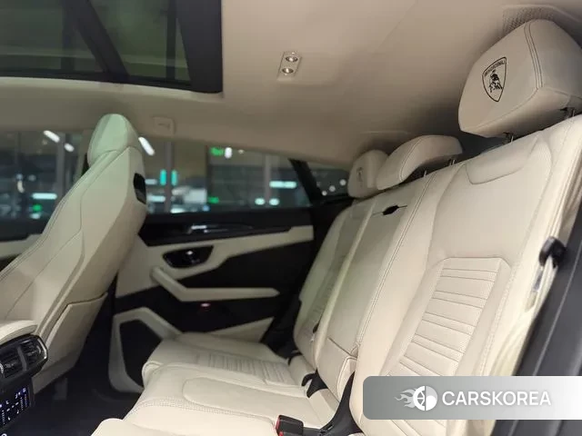 Lamborghini Urus 2025 Фиолетовый из Кореи, фото 4