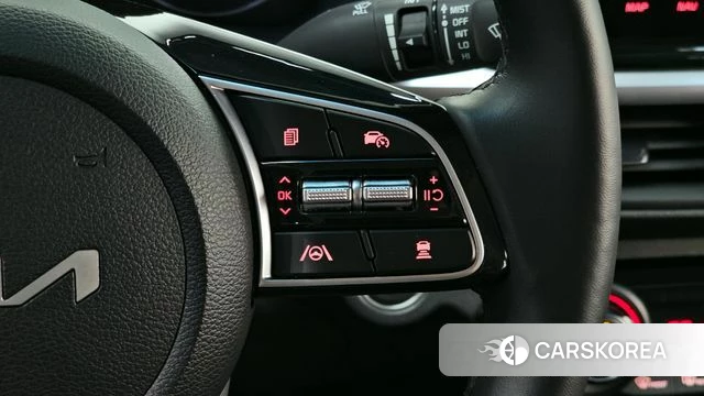 Kia The New K3 2nd generation 2022 Белый из Кореи, фото 4