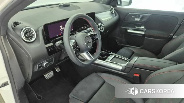Mercedes-Benz GLA - Class H247 2025 Белый из Кореи, фото 4
