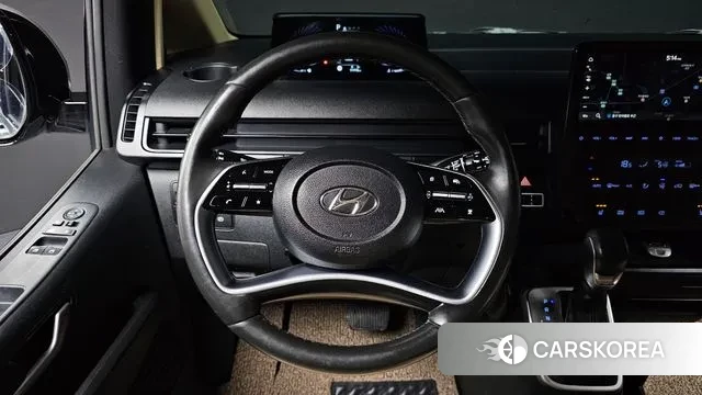 Hyundai Staria 2022 Серебряный из Кореи, фото 4