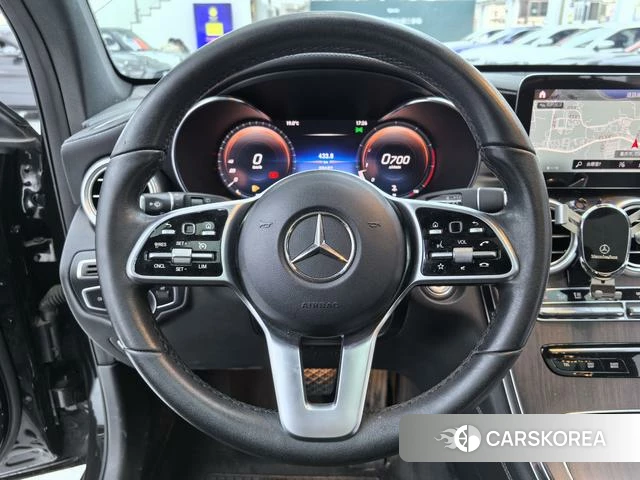 Mercedes-Benz GLC 2021 Черный из Китая, фото 4