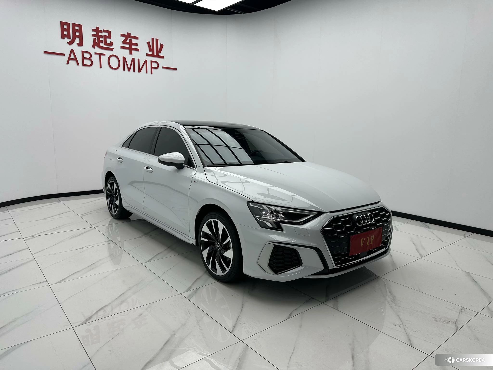 Audi A3 2023 Белый из Китая, фото 4
