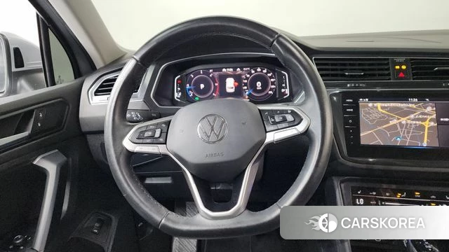 Volkswagen Tiguan second Generation 2021 Цвет галактики из Кореи, фото 4