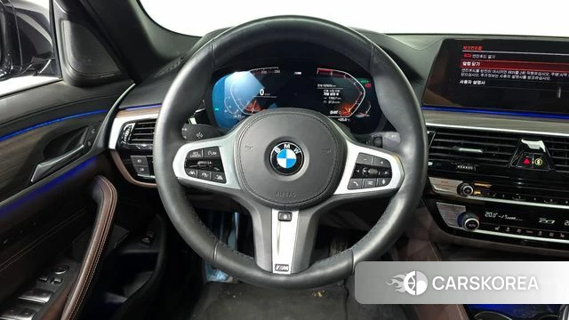 BMW 5 Series (G30) 2020 Черный из Кореи, фото 4