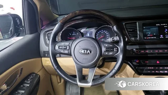 Kia The New Carnival 2018 Черный из Кореи, фото 4