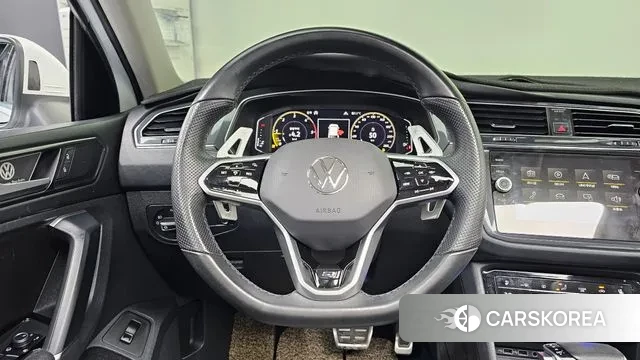 Volkswagen Tiguan second Generation 2018 Белый из Кореи, фото 4