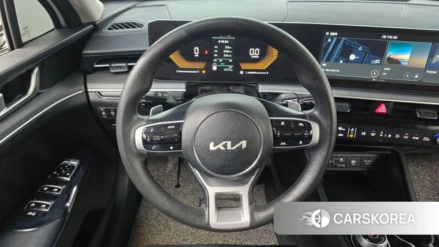 Kia The New K5 Hybrid 3rd generation 2024 Белый из Кореи, фото 4