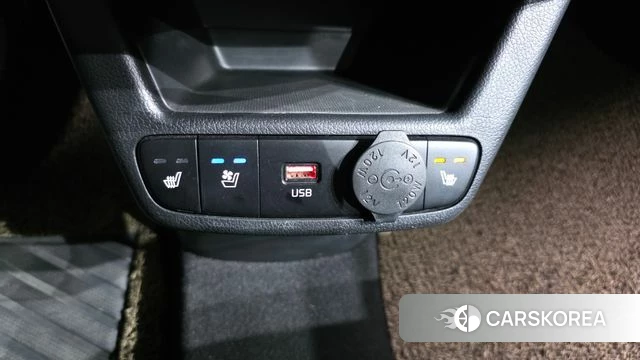 Kia The New Kia Ray 2023 Белый из Кореи, фото 4