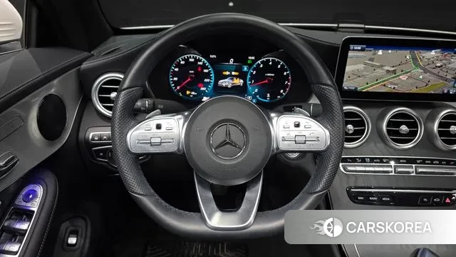 Mercedes-Benz C-Class W205 2023 Белый из Кореи, фото 4