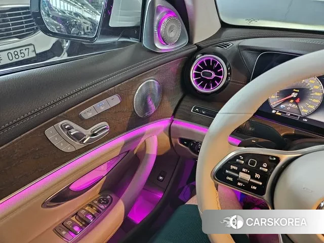 Mercedes-Benz E-Class W213 2019 Белый из Кореи, фото 4