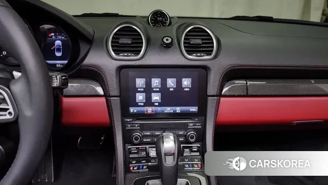 Porsche 718 Boxster 2018 Зеленый из Кореи, фото 4