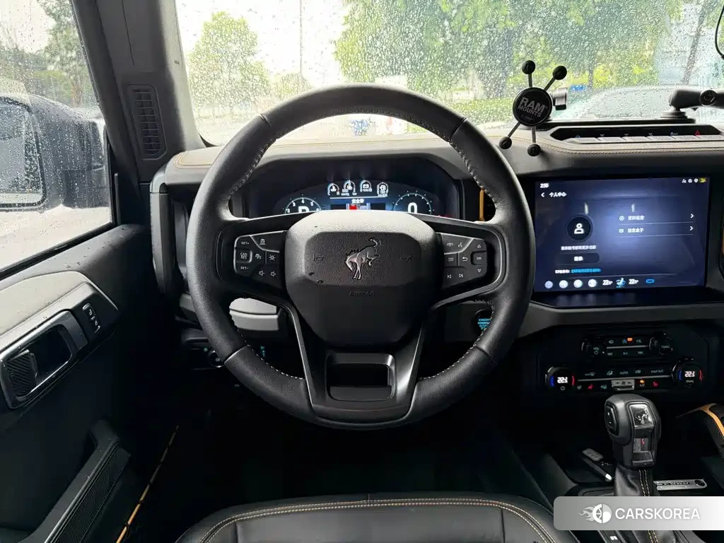 Ford Mustang 2025 Белый из Китая, фото 4
