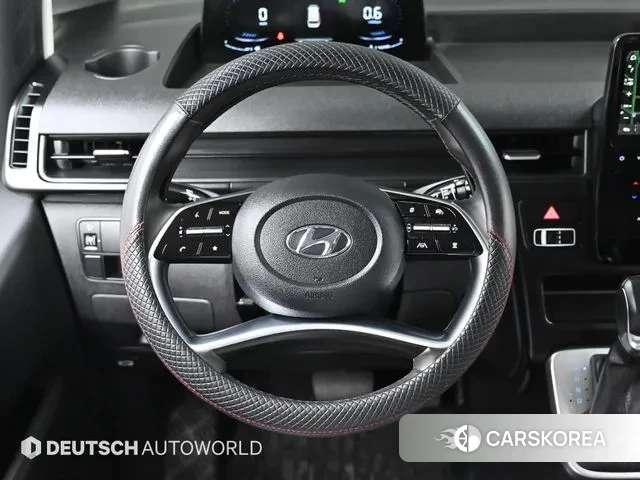 Hyundai Staria 2021 Черный двухцветный из Кореи, фото 4