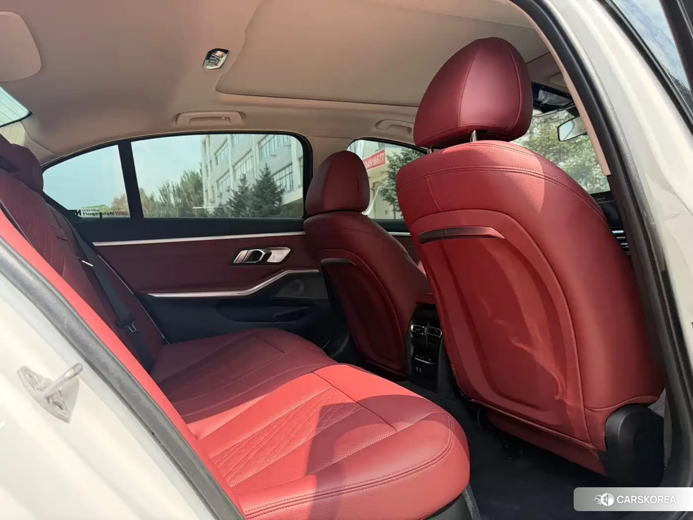BMW 3 series 2023 Белый из Китая, фото 4