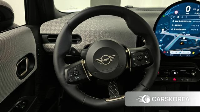 Mini Cooper S 4th Generation 2025 Черный из Кореи, фото 4