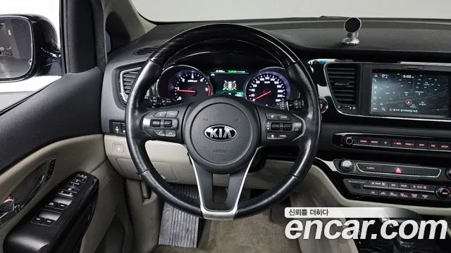 Kia The New Carnival id 2712470 из Кореи 4