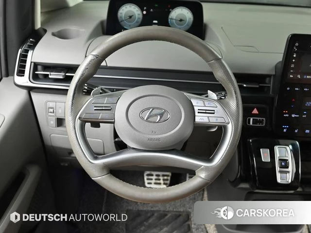 Hyundai Staria 2023 Черный из Кореи, фото 4