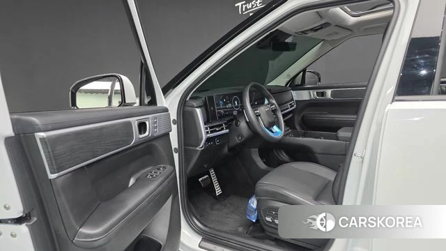 Hyundai Santa Fe (MX5) 2024 Белый из Кореи, фото 4