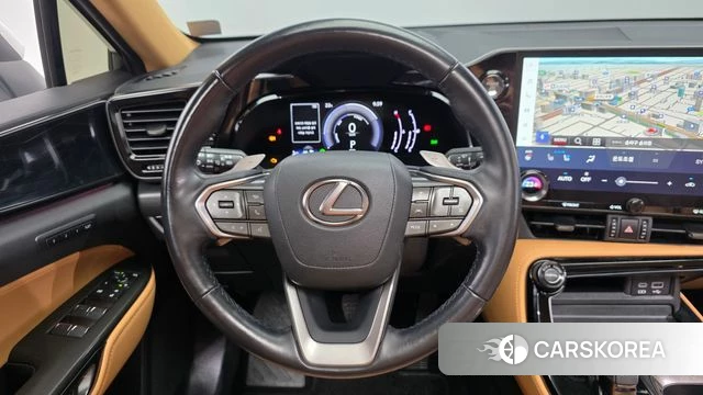 Lexus NX350h Second generation 2023 Белый из Кореи, фото 4