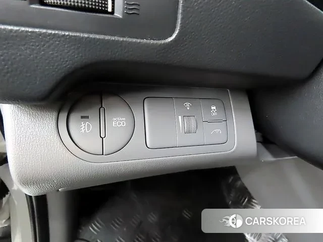 Hyundai The New Grand Starex 2018 Белый из Кореи, фото 4