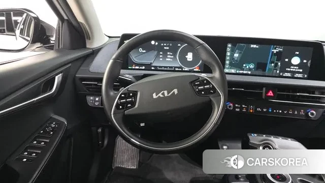 Kia EV6 2022 Белый из Кореи, фото 4