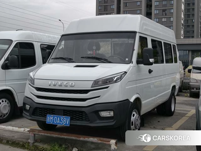 Iveco proud 2025 Белый из Китая, фото 4