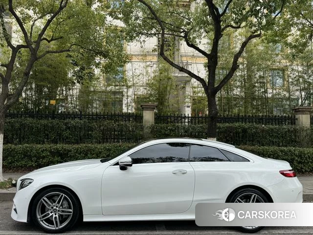 Mercedes-Benz E-class (imported) 2021 Белый из Китая, фото 4