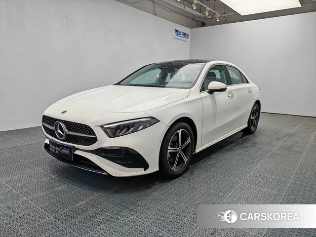 Mercedes-Benz Class A 2024 Белый из Китая, фото 4
