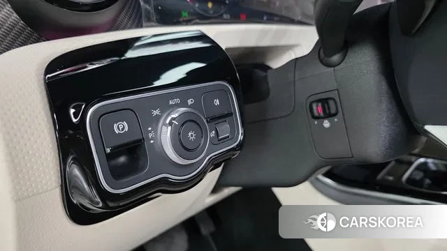 Mercedes-Benz A-Class W177 2024 Белый из Кореи, фото 4