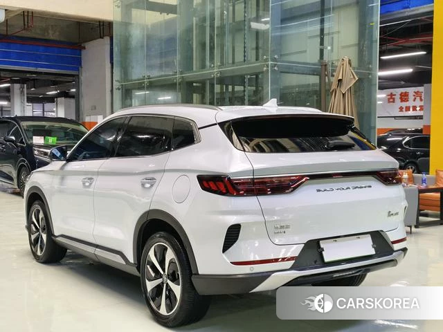 BYD Song PLUS DM 2023 Белый из Китая, фото 4