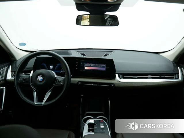 BMW X1 2025 Белый из Китая, фото 4