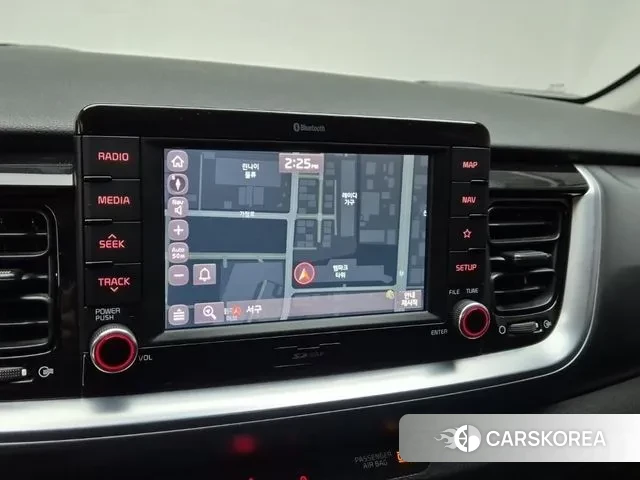 Kia Stonic 2020 Белый из Кореи, фото 4