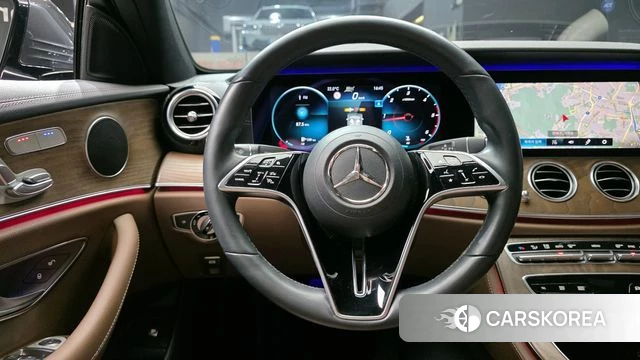 Mercedes-Benz E-Class W213 2021 Серый из Кореи, фото 4